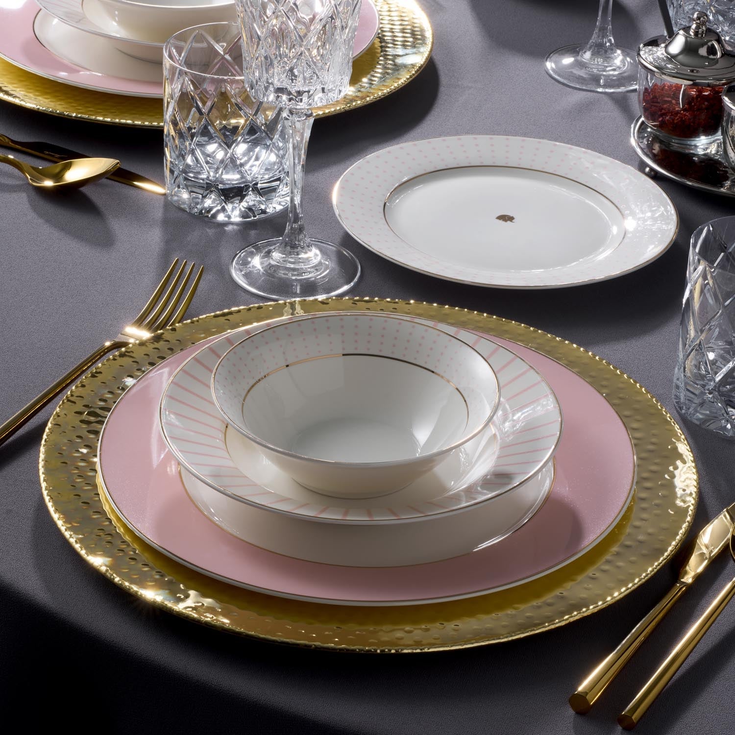 Jumbo Navy 24 Parça 6 Kişilik Yemek Takımı Pink