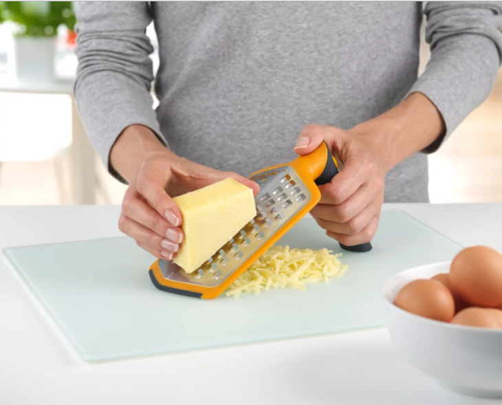 Joseph&Joseph 20017 Twist Grater Saklama Kaplı 2'li Rende