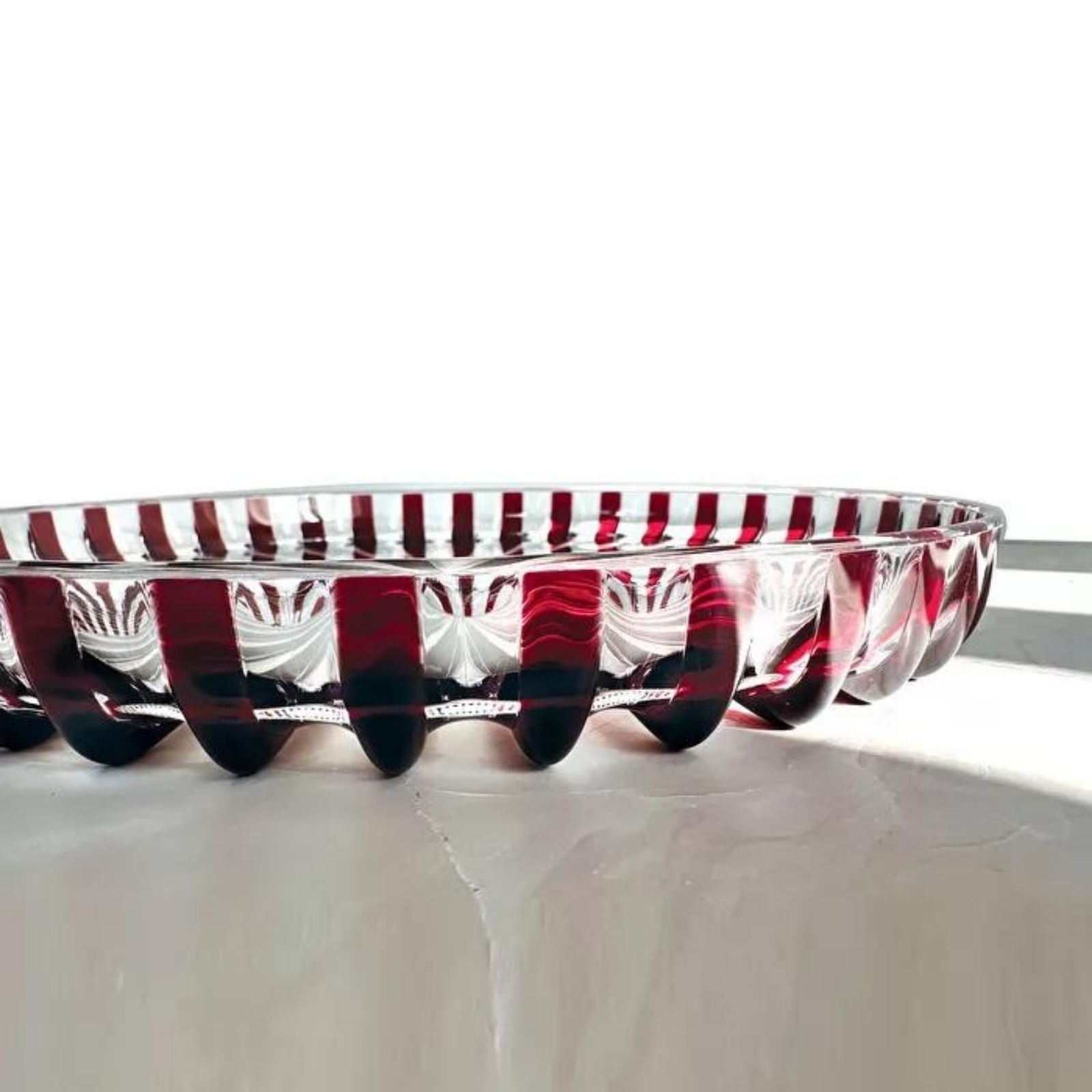Guzzini Dolce Vita Yuvarlak Tepsi 31 cm Mor