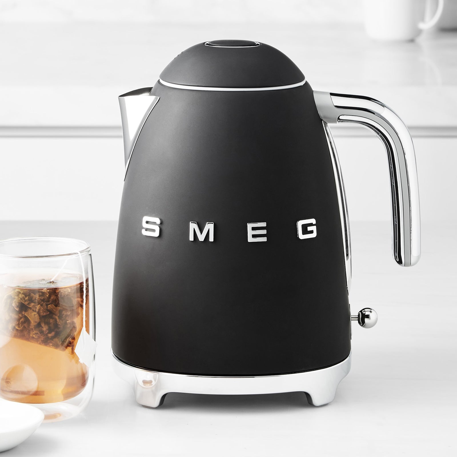 Smeg Kettle Mat Siyah KLF03BLMEU